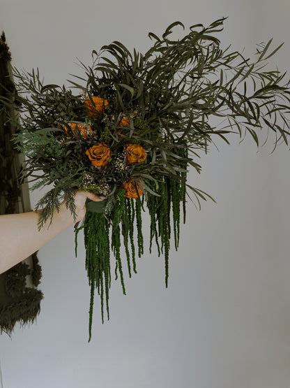 Twyla // Weeping Bouquet